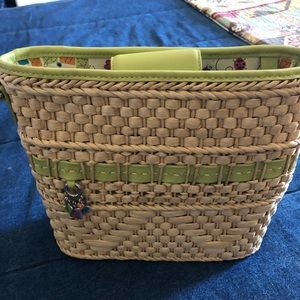 Cute spring basket purse!